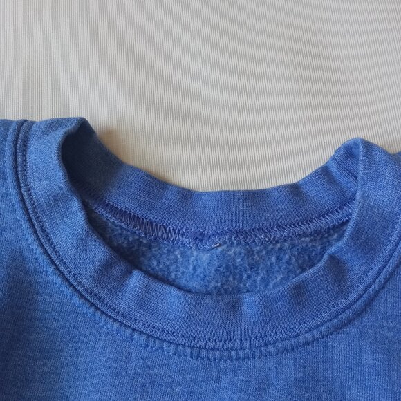 Dairy Queen Graphic Print Crew Neck Sweatshirt and 2 T-Shirts Bundle Size Medium - Picture 8 of 12